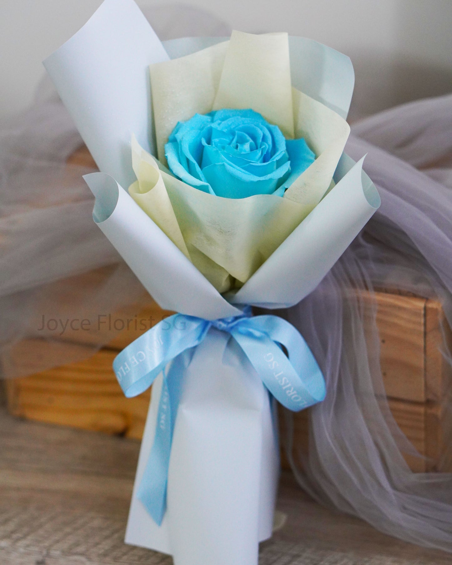 Rose Flower Bouquet - Blue Dawn