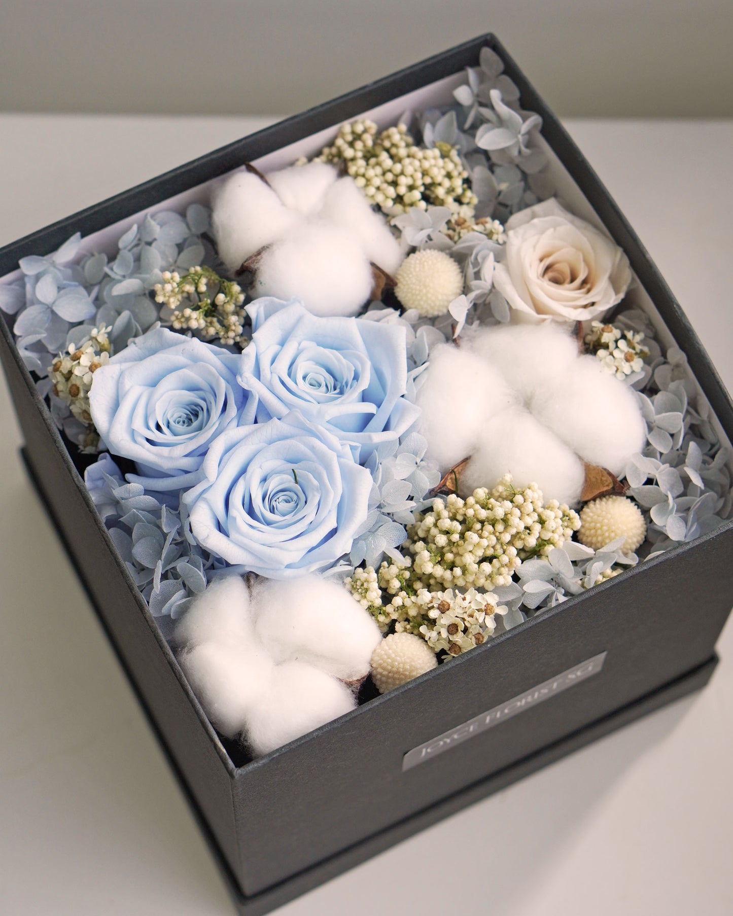 Preserved Flower Bloom Box - Deep love