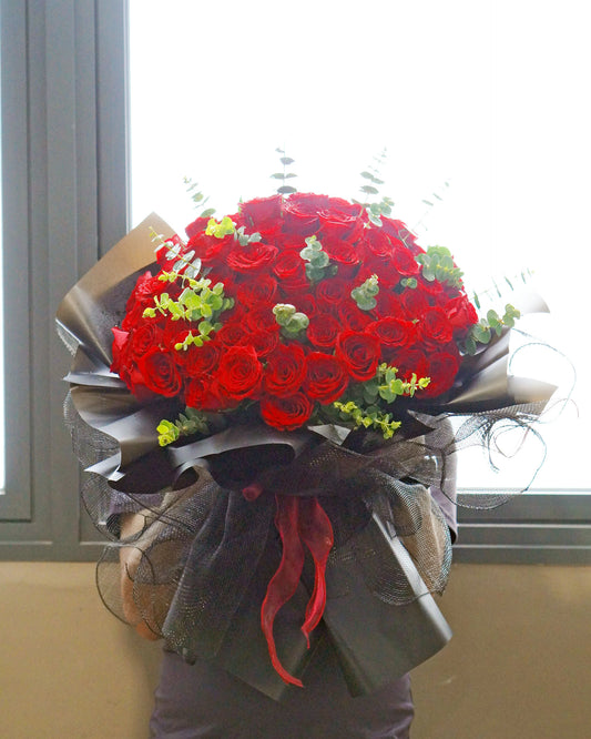 99 Red Roses Flower Bouquet -  Crown