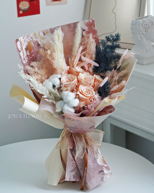 Preserved Flower Bouquet - Champagne