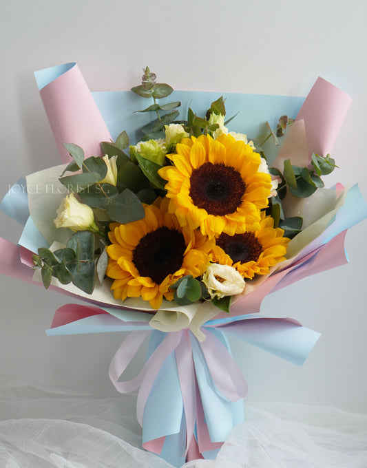 Sunflower Graduation Bouquet - Sweet love