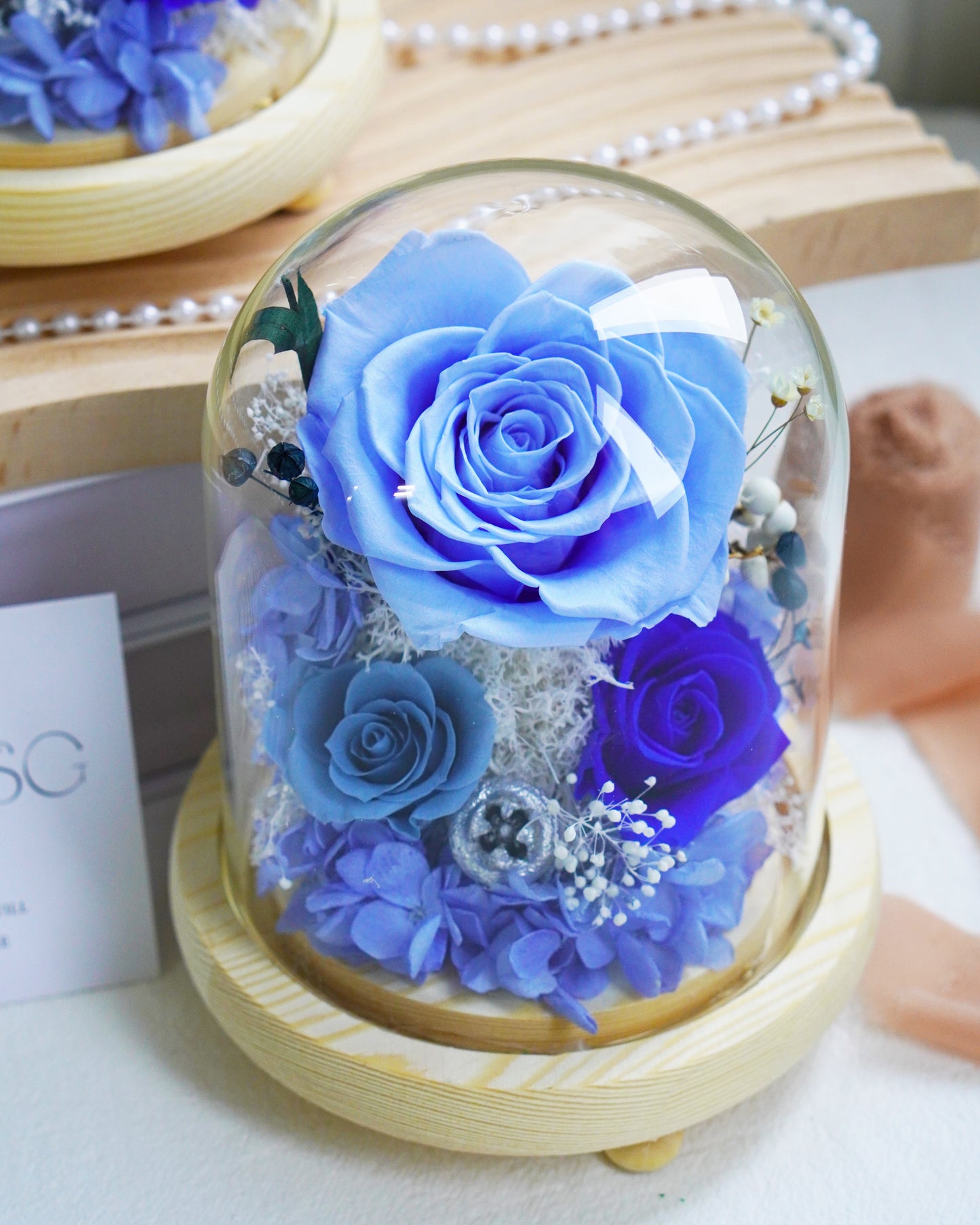 Preserved Flower Dome - Blue Rose