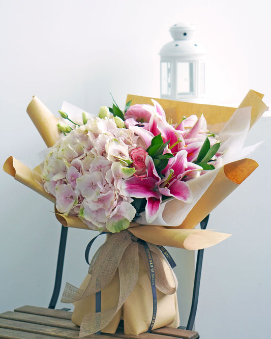 Fresh Flower Bouquet - Hydrangea & Lilies