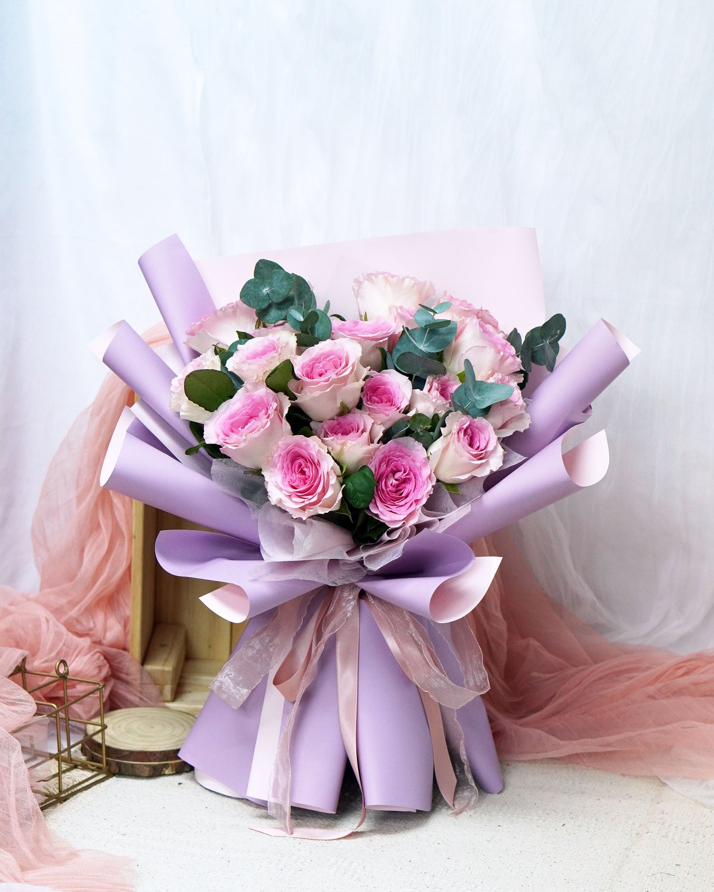 19 Rose Flower Bouquet - Pink Girl