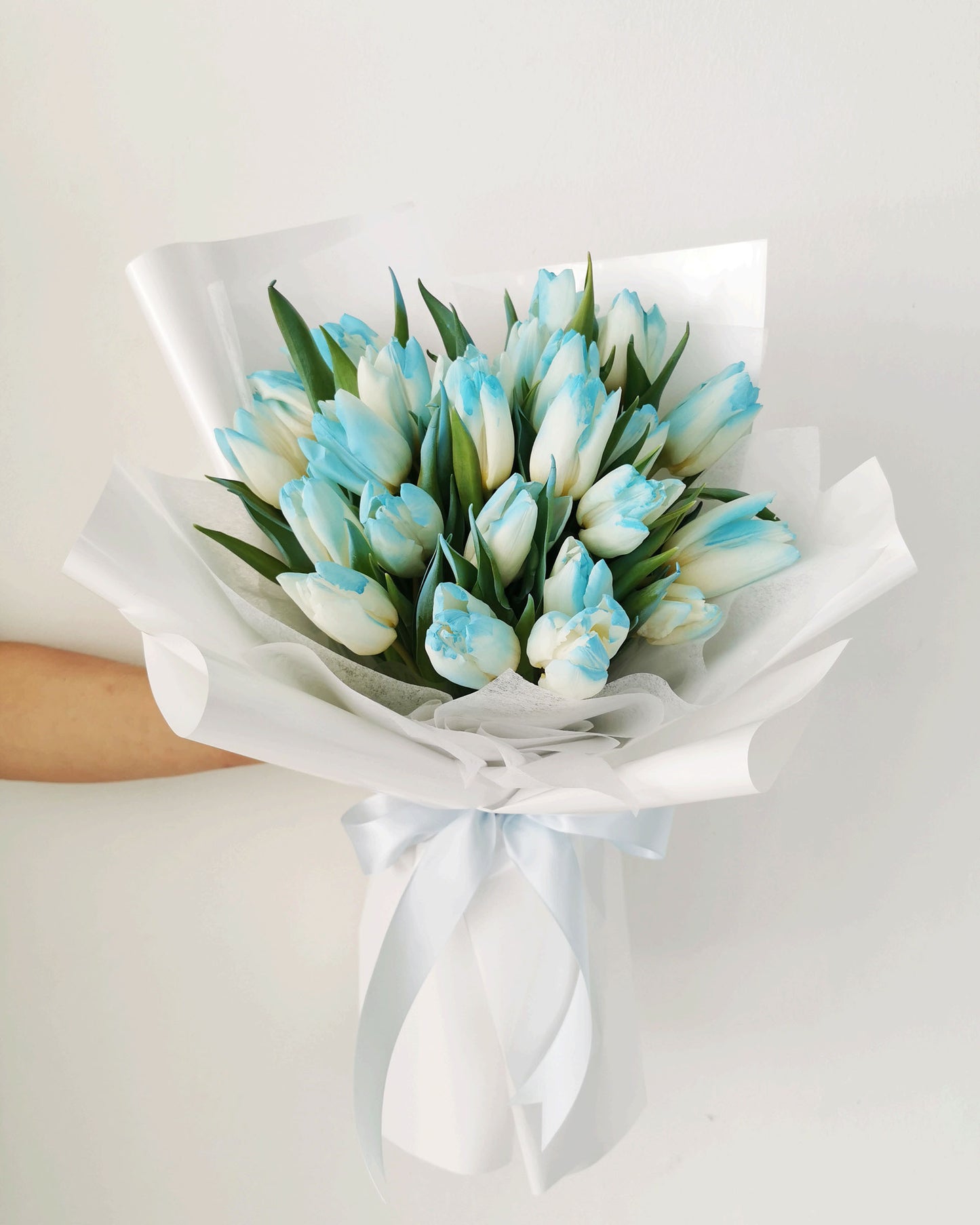 Tulip Flower Bouquet - White And Blue