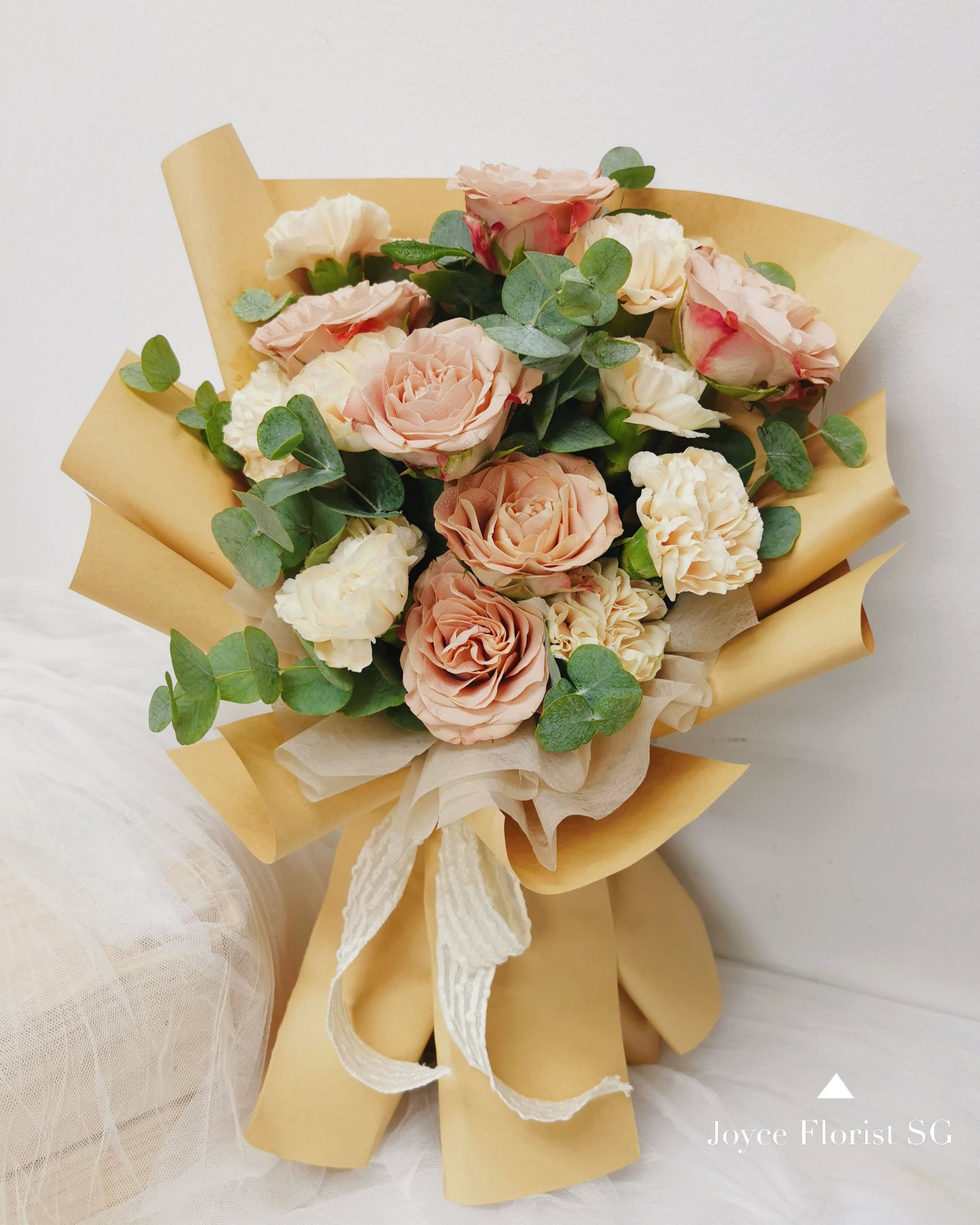 Rose Flower Bouquet - Cappuccino Roses