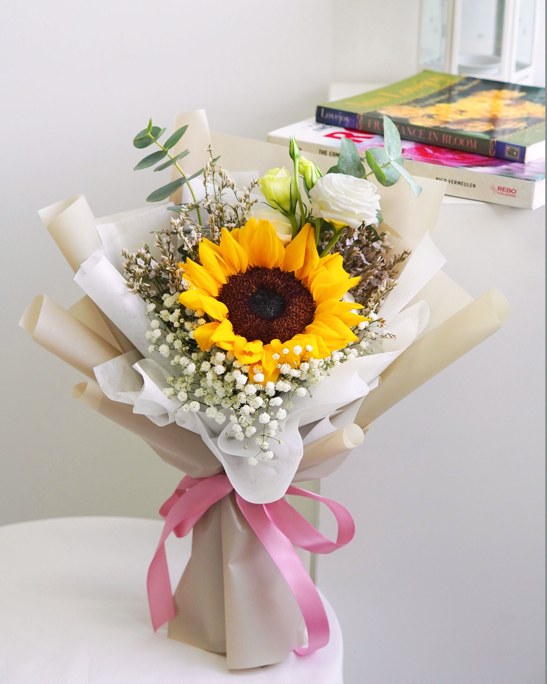 Sunflower Flower Bouquet - Single Sunflower – Joyce Florist SG